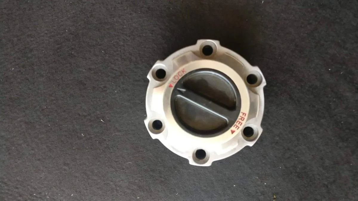 Force4 Free Wheeling Hubs for Nissan Navara D22 1994 To Date