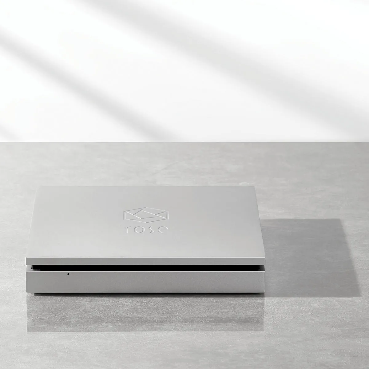 HiFi Rose RS150B High-Performance Network Streamer with Built-In ESS Sabre DAC (Silver) with RSA780 Reference CD Drive and Ripper