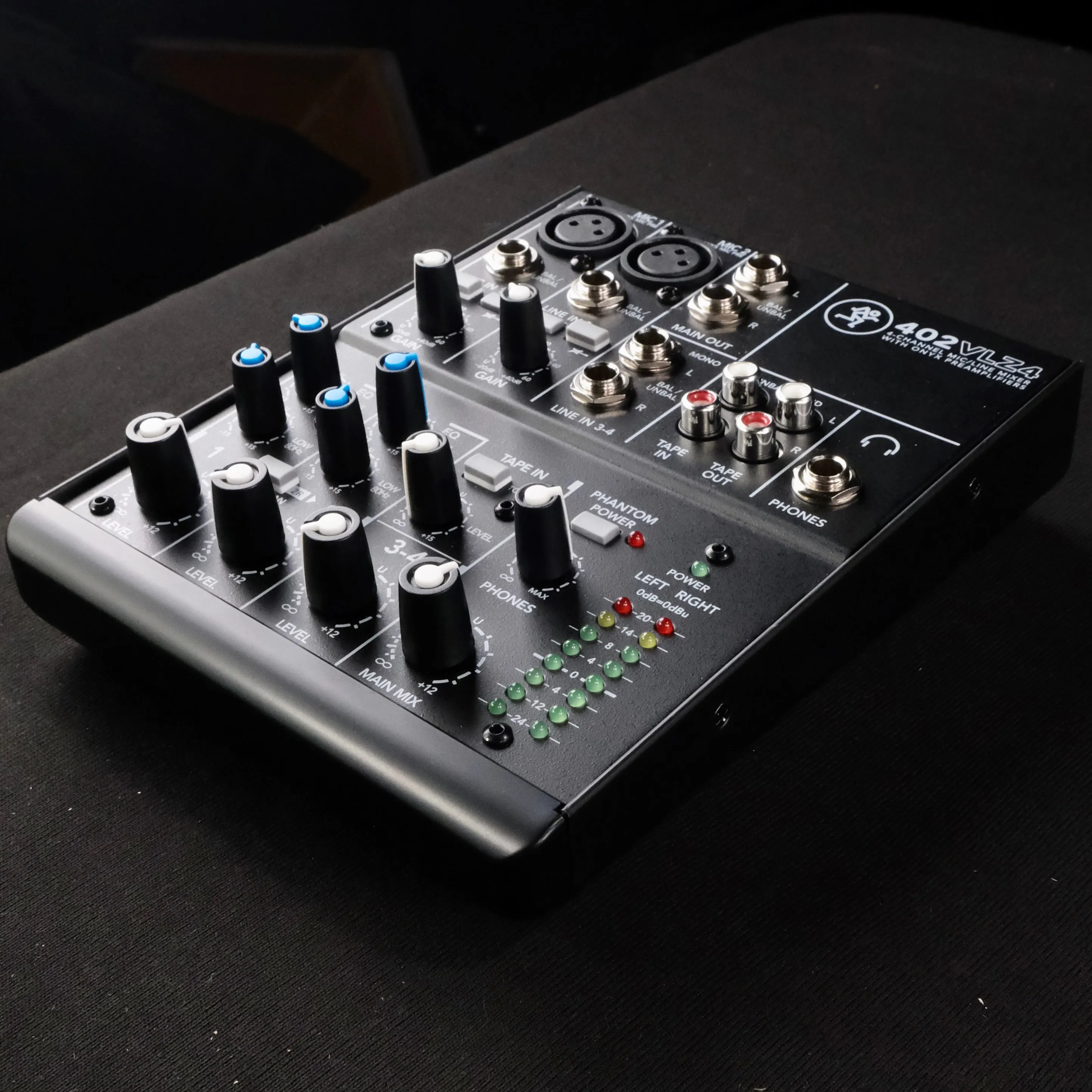Mackie 402VLZ4 4-Channel Compact Analog Mixer
