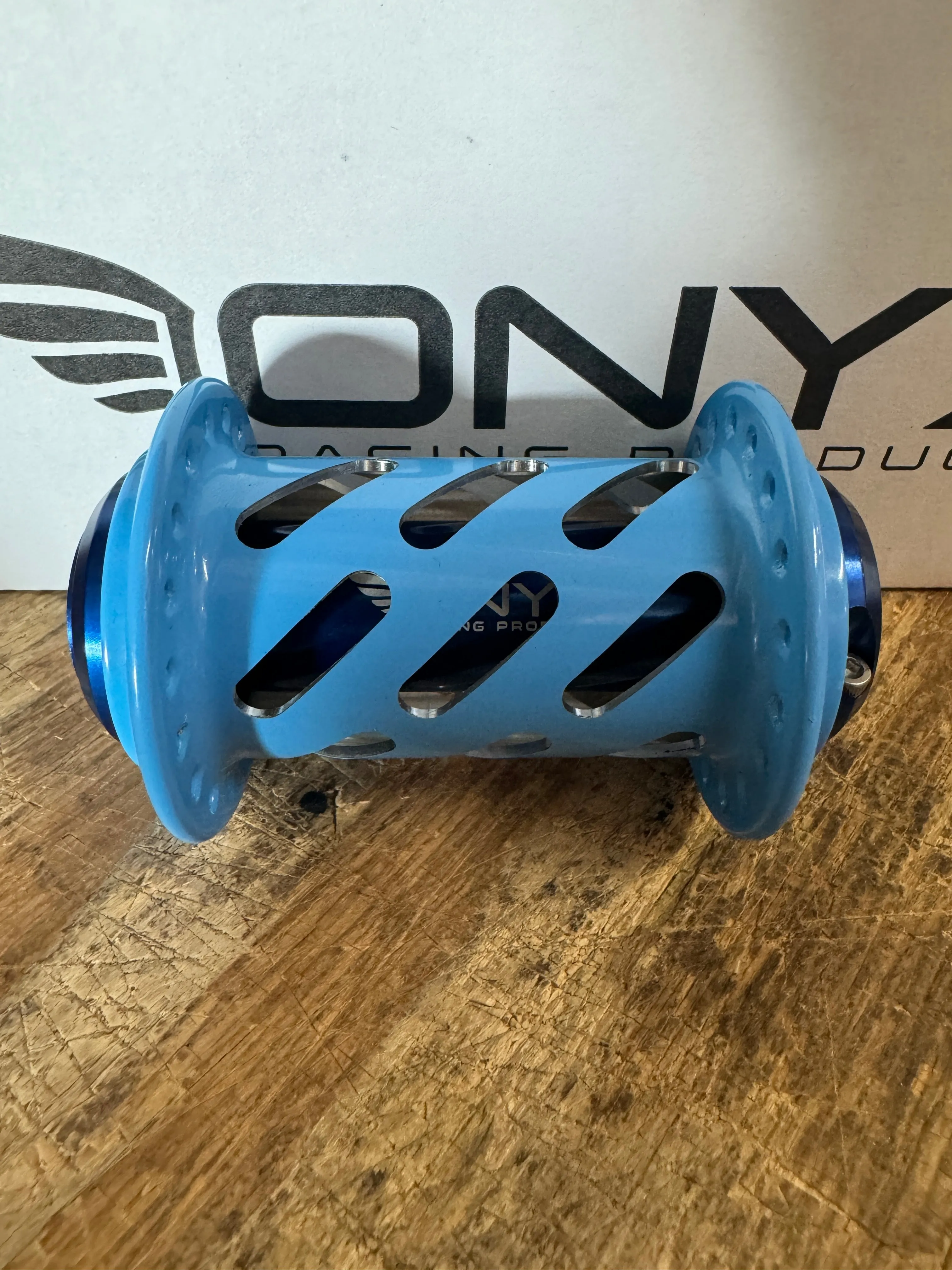 Onyx Hubs Gloss Baby Blue