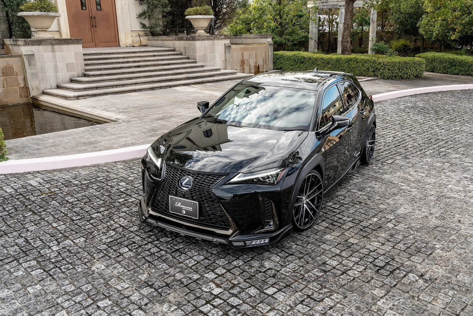 Rowen Body Kit for LEXUS UX250H / UX200
