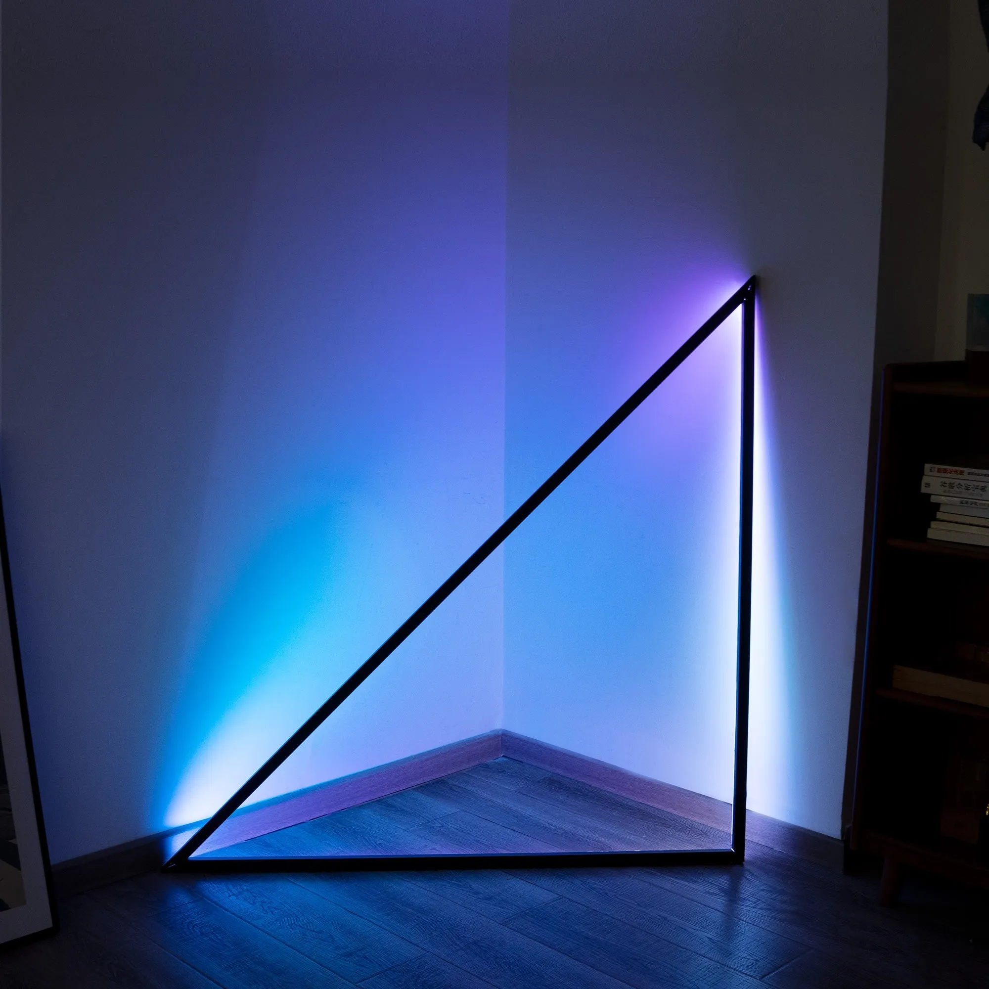 Sync Triangle LED Light
